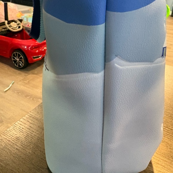 Her Universe Blue and White Mickey Mouse Skiing Tote - Picture 4 of 6